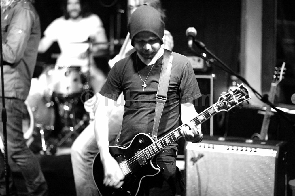 roxy2 002